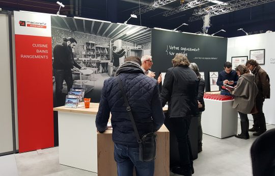 Photo stand Macoretz