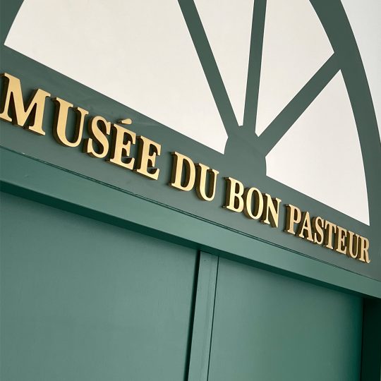 zoom lettres en bois